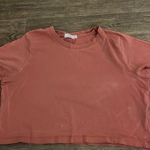 Deep pink crop cotton tee from cotton on